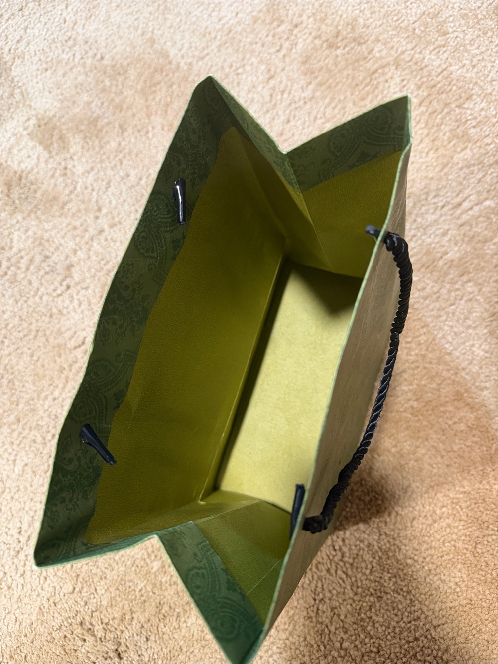 Gucci Bag - Picture 3 of 3